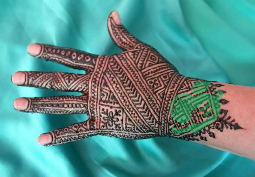 Avoiding Chemical Additives in Henna Products